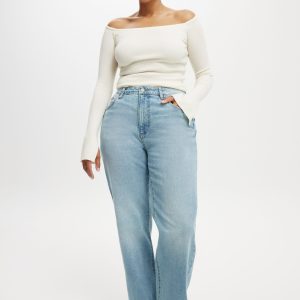 Curvy Stretch Straight Jean