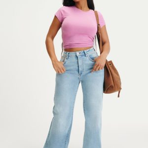 Curvy Stretch Wide Jean
