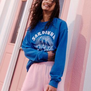 Classic Graphic Crew Sweatshirt