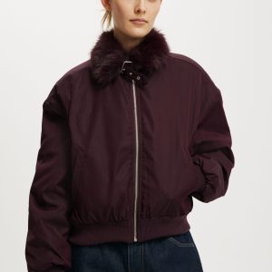 Astro Collared Bomber