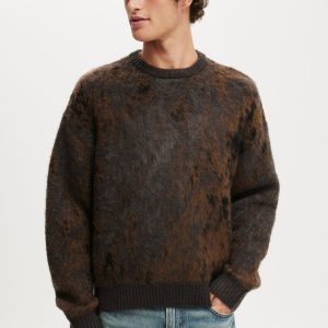 Box Fit Fuzzy Crew Knit