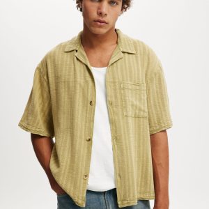 Washed Box Fit Short Sleeve Shirt